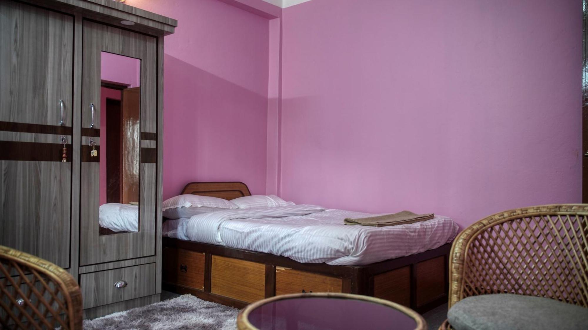 Yogstay Homestay In 카트만두 외부 사진