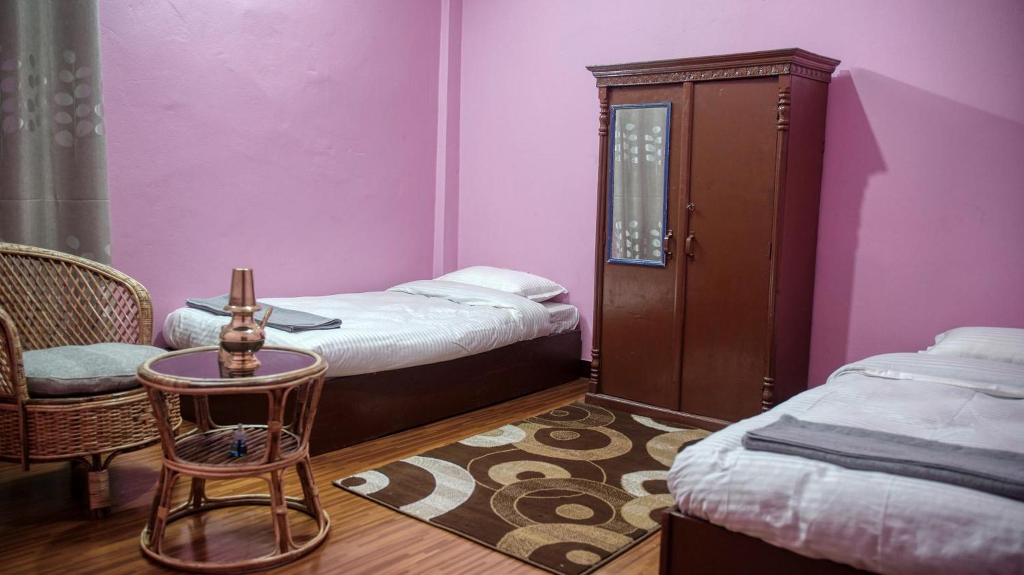 Yogstay Homestay In 카트만두 외부 사진